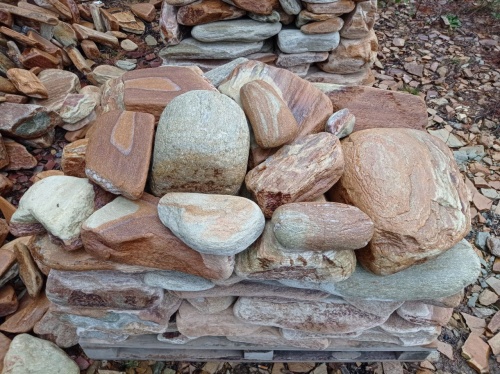 Златолит жёлтый, жёлто-зелёный глыбки и валуны для ланшафтного дизайна купить в Губахе