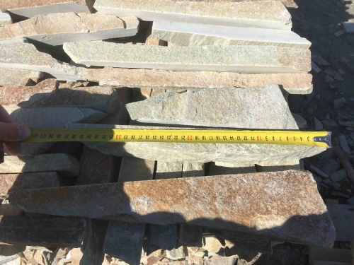 Горбушка златолит золотистый для облицовки купить в Губахе