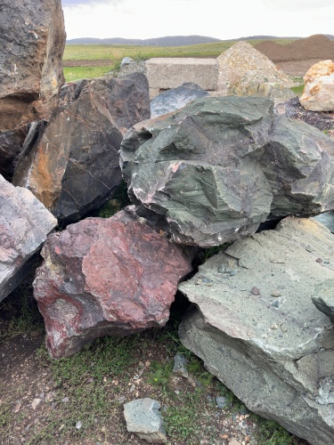 Камни для ландшафтного дизайна зелёные 10-60 килограмм купить в Губахе