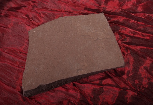 Плитняк лемезит бордовый для цоколя 1,5-2 см купить в Губахе