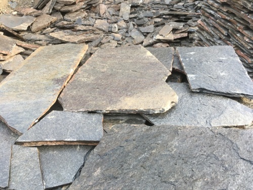 Серицит для облицовки цоколя, отмостки купить в Губахе